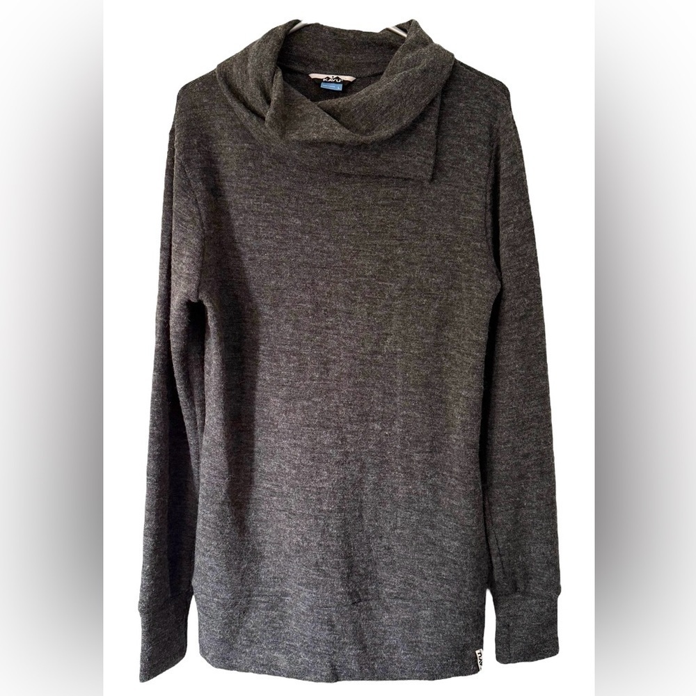 Kavu Women’s Long Cowl Neck Sweater Size Large Excellent Condition!